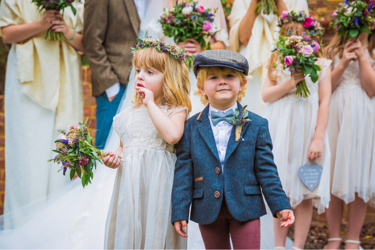 Matrimoni e ricorrenze! Ecco come vestire i bambini a una cerimonia